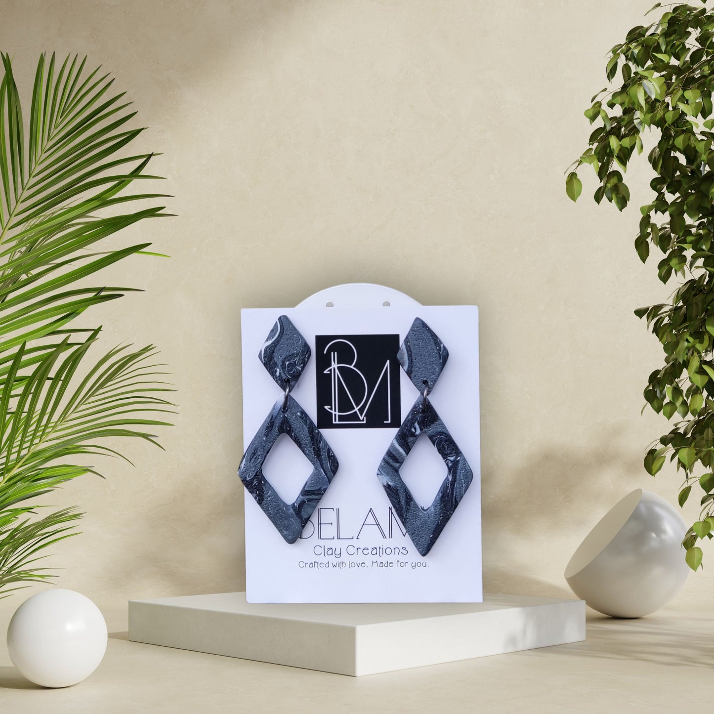 BLACK VEIL – Σκουλαρίκια Μαύρο Διαμάντι με Marble Εφέ