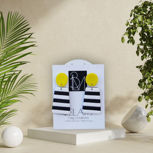 GRAPHIC SUN – Κίτρινα Σκουλαρίκια με Ρίγες από Πολυμερικό Πηλό
