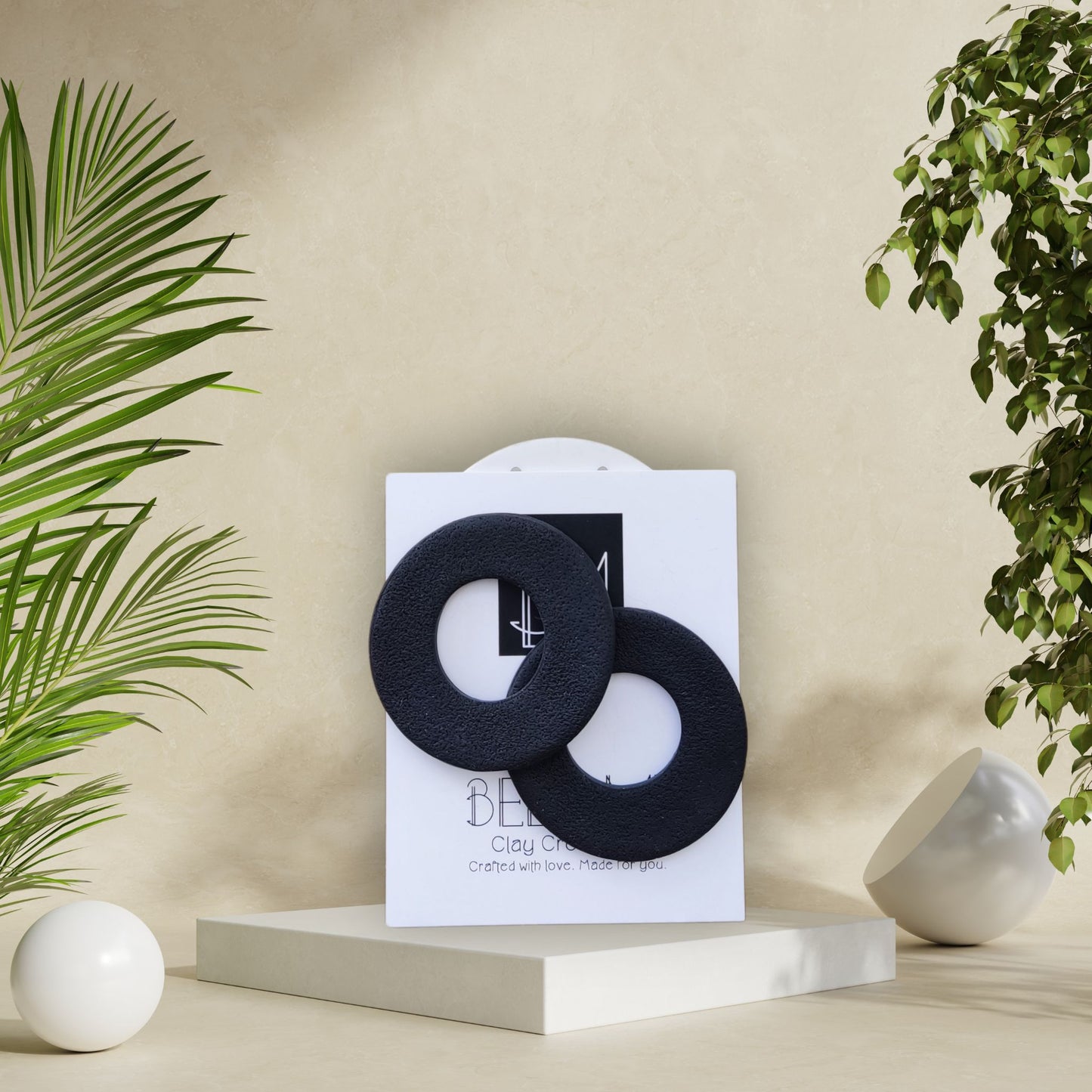 NOIR CIRCLE – Μαύροι matte εντυπωσιακοί κρίκοι