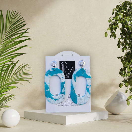 OCEAN LOOP – Γαλάζια Σκουλαρίκια με Μαρμάρινη Υφή από Πολυμερικό Πηλό