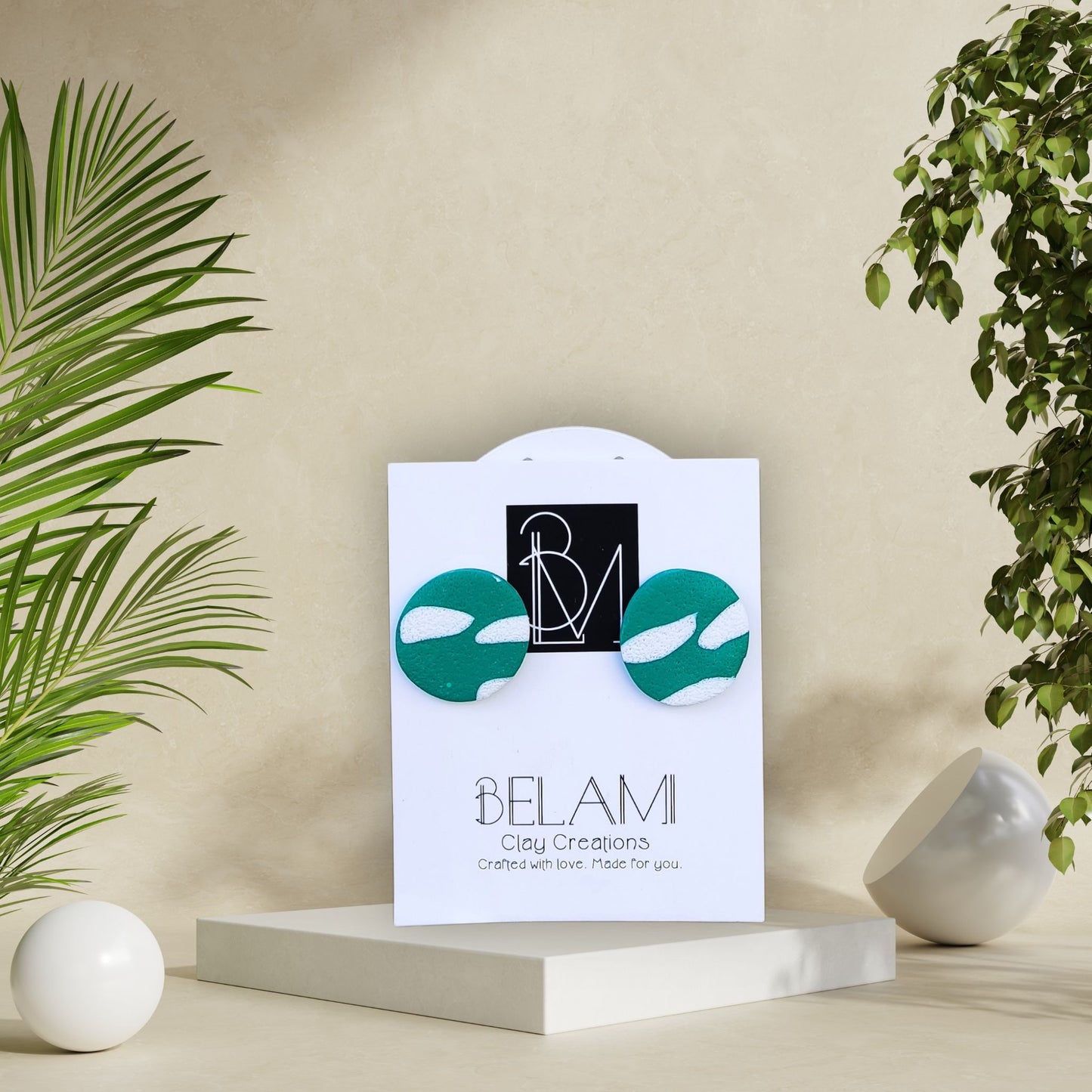 PALM DOTS – Καλοκαιρινά Καρφωτά Σκουλαρίκια σε Πράσινο & Λευκό