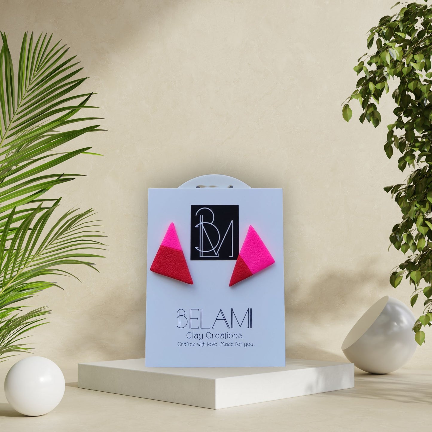 PINK FUSION – Τολμηρά Γεωμετρικά Καρφωτά