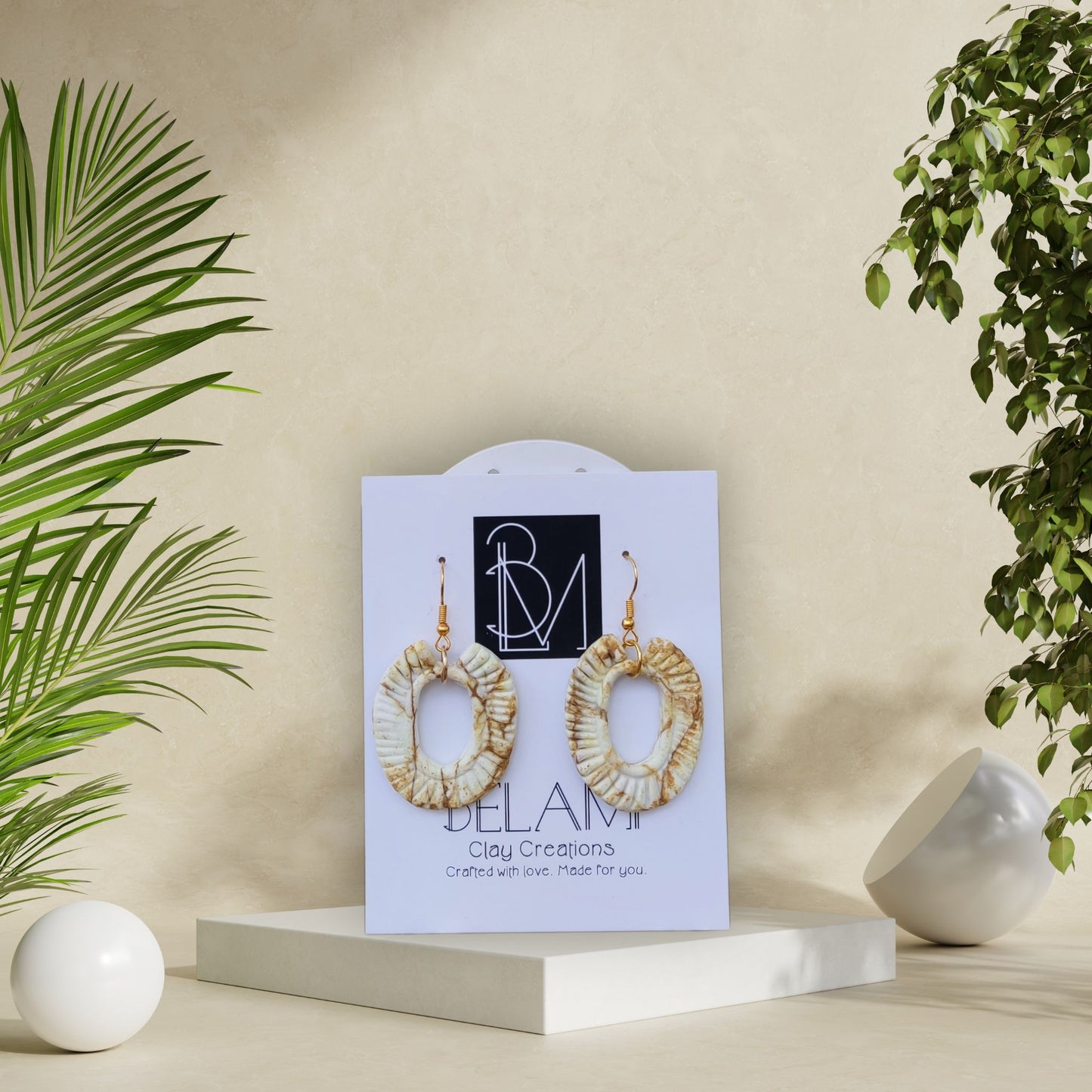 SANDSTONE TWIST – Οβάλ Boho Σκουλαρίκια με Ανάγλυφο