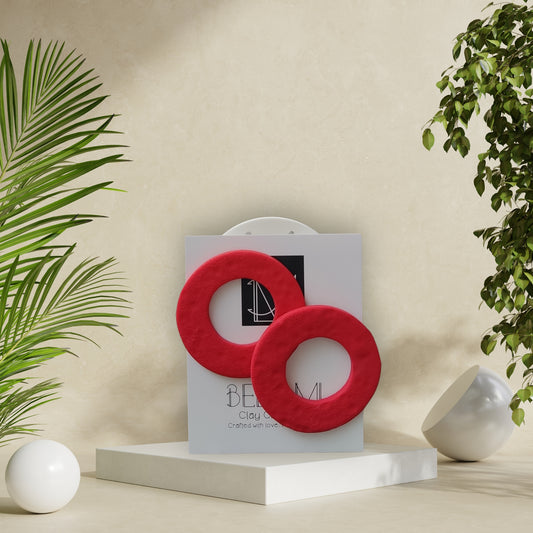 SCARLET RINGS – Τολμηρά statement σκουλαρίκια