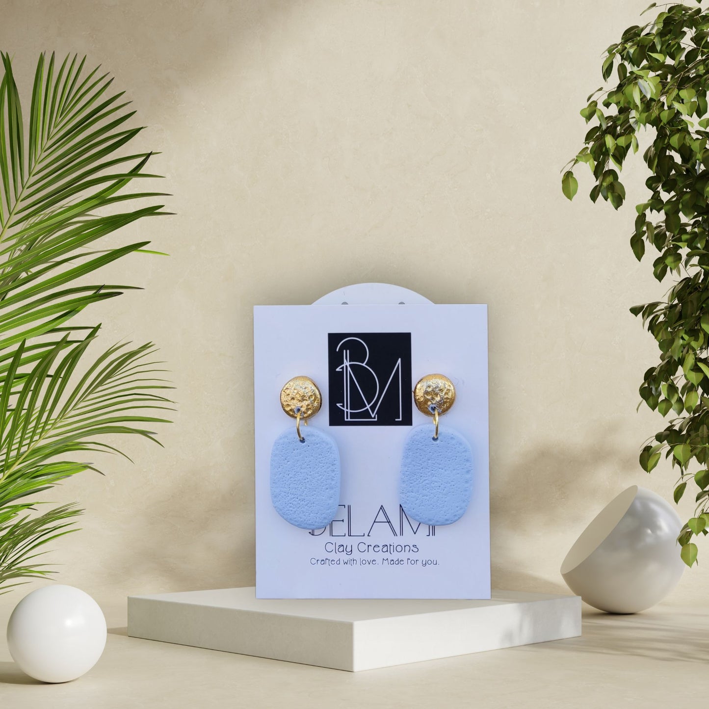 SKY GILT – Σκουλαρίκια με Χρυσή Λεπτομέρεια