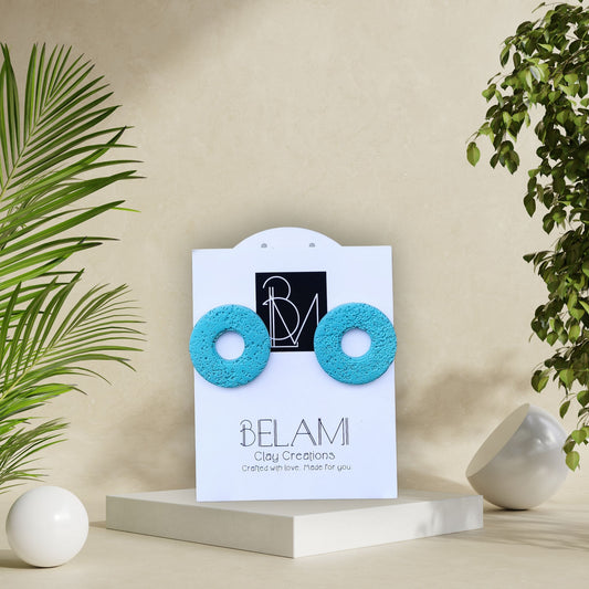 TIDAL WHISPER – Τυρκουάζ Ανάγλυφα Σκουλαρίκια από Πηλό